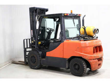 10000 lb capacity forklift rentals doosan g50c