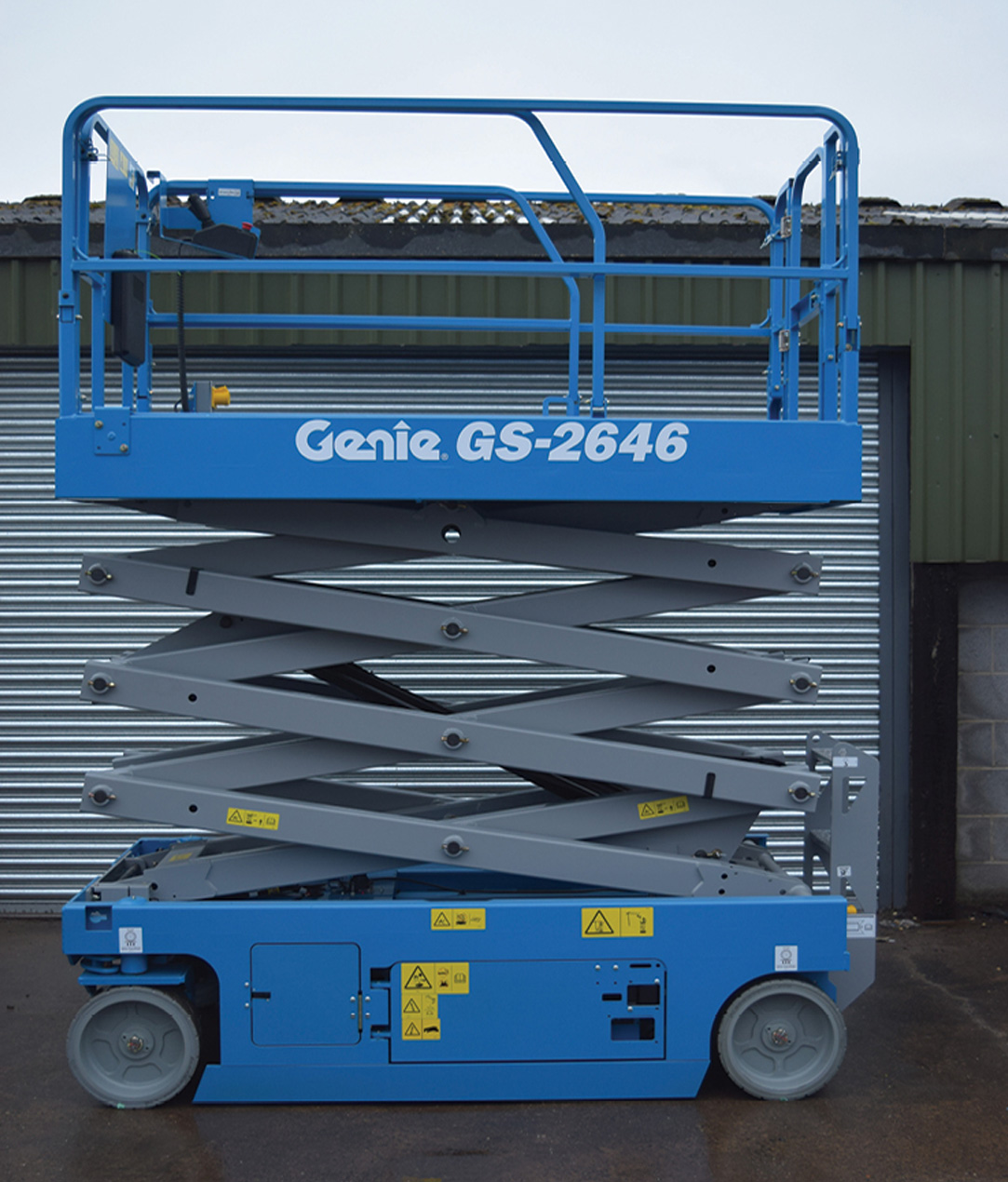 26ft scissor lift rental wide genie gs 2646