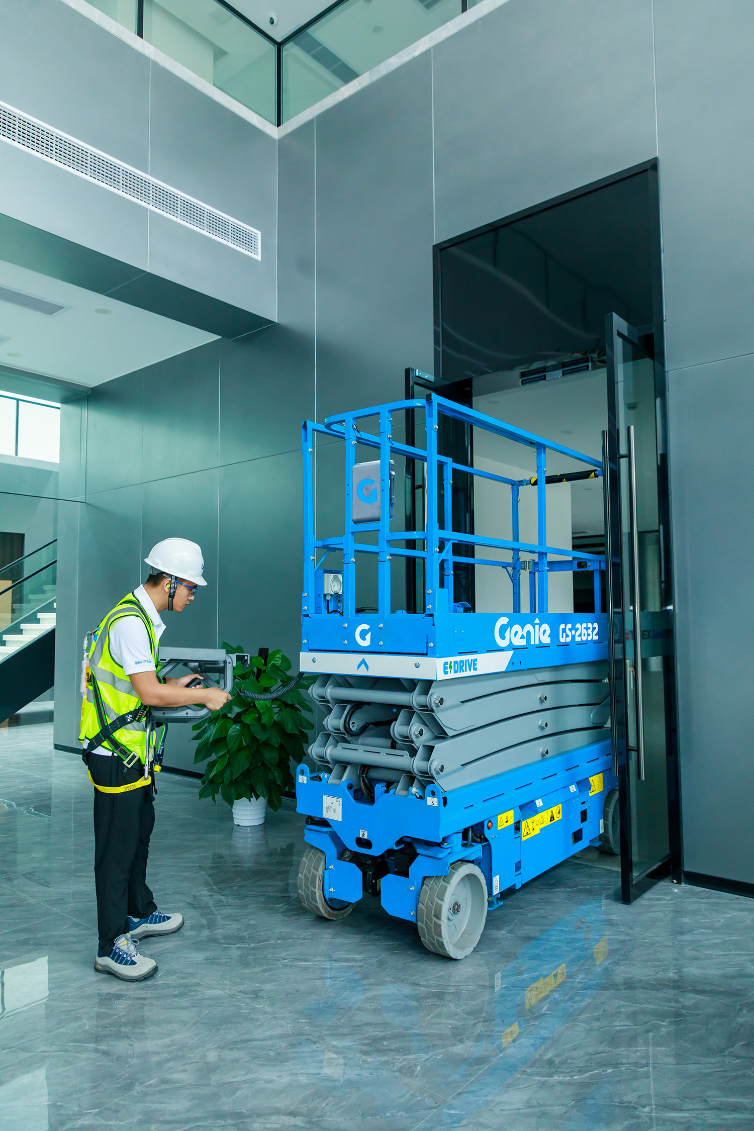 26ft scissor lift rentals 2632 narrow