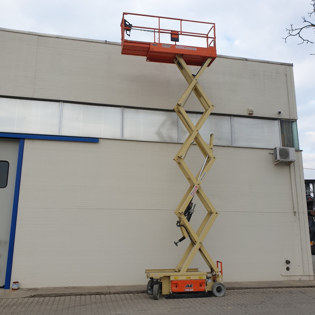 JLG ES2632 26ft scissor lift rentals