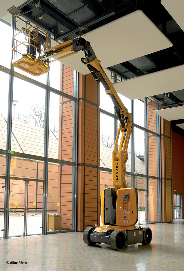 boom lift rental Haulotte HA12CJ 2