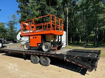 jlg rt2669 rough terrain scissor lift rental 26ft