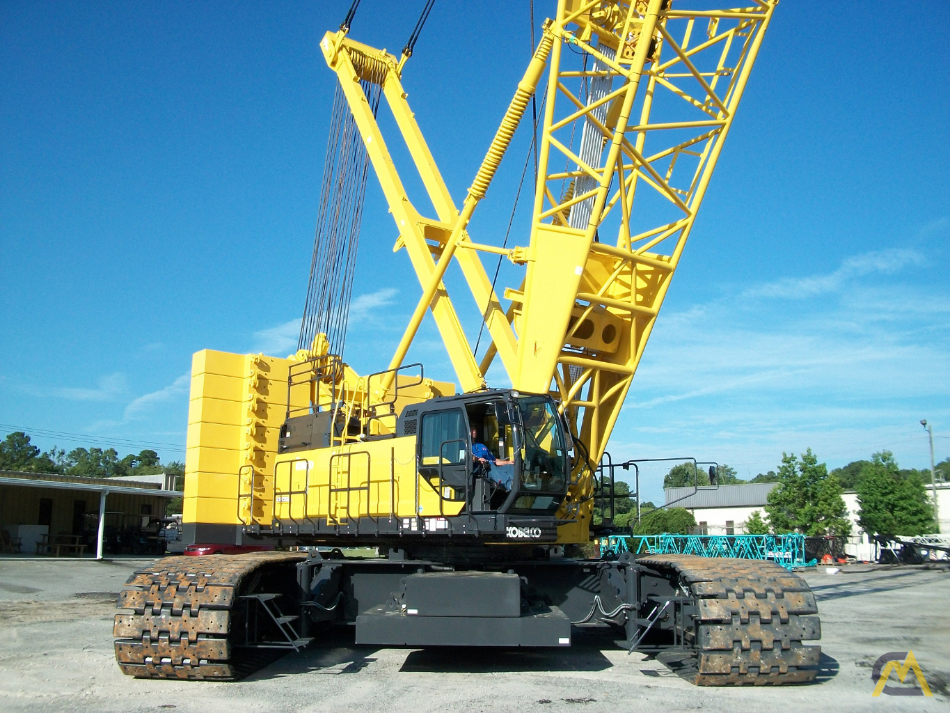 Kovelco CK2750G-2 275-Ton 200ft Boom Crawler Crane