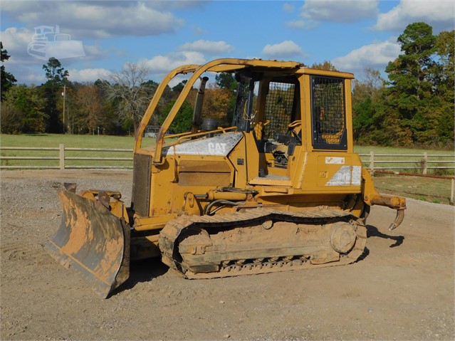 CAT D4G XL Dozer with rippers