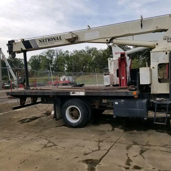 National 562C 15 ton Crane on Ford F800