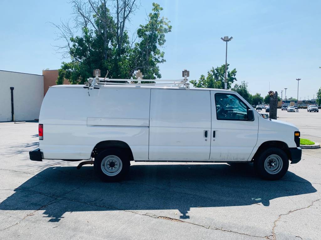 Ford E250 Extended Cargo Van Utility and Moving