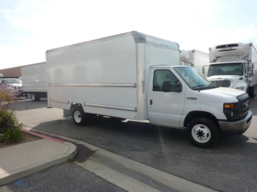 Ford E350 Box Truck Moving Cutaway Van with Lift Gate