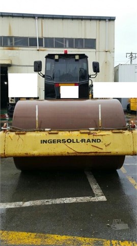 Ingersoll-Rand SD175D Compaction Roller Smooth Drum