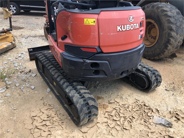 Mini Excavator Kubota U35 12,000 lbs
