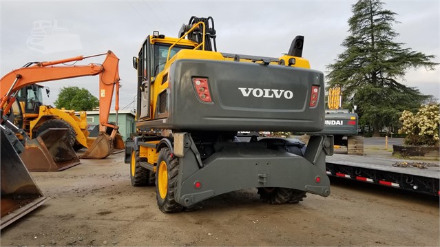 Volvo EW210 Wheel Excavator Operated