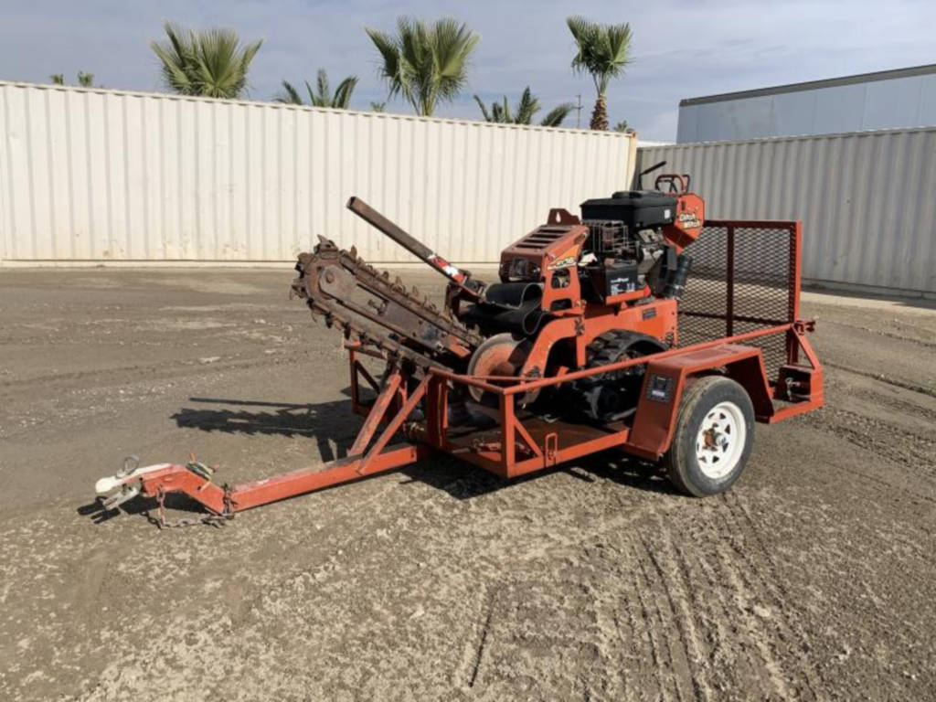 Ditch Witch RT16 Walk-Behind 36in Trencher