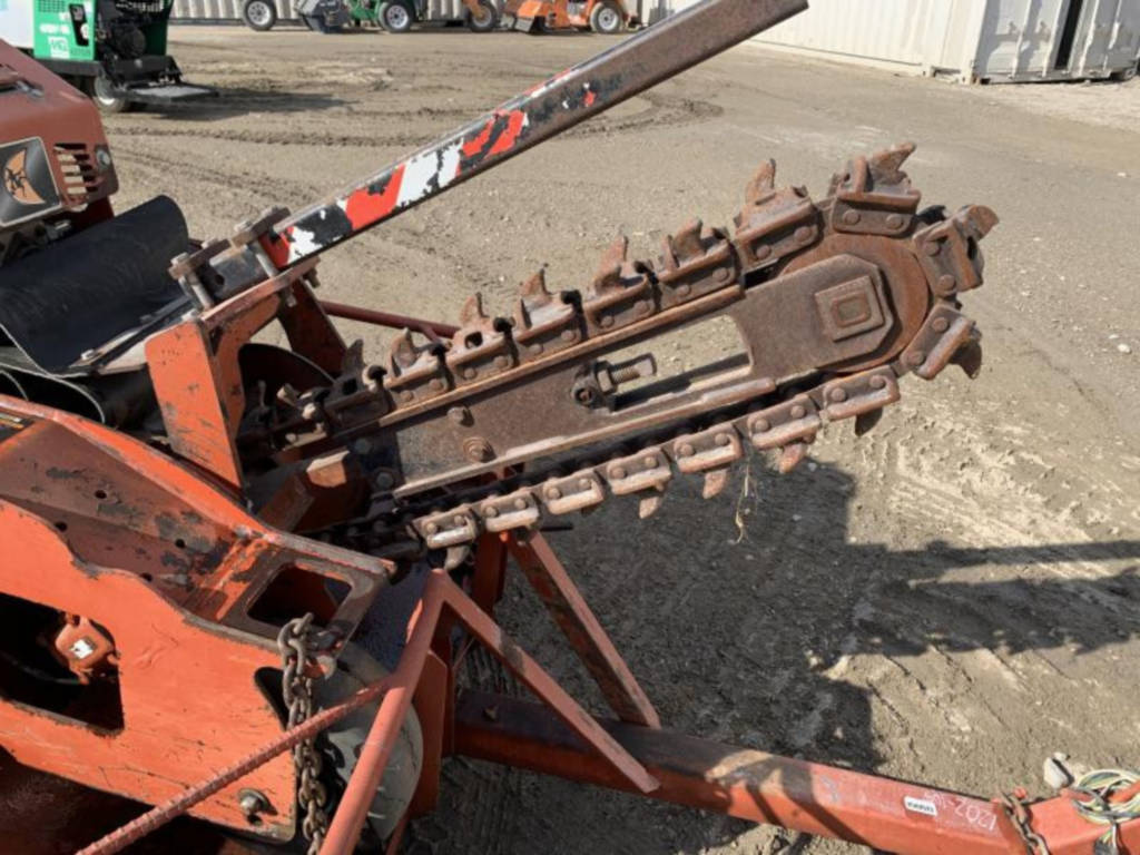 Ditch Witch RT16 Walk-Behind 36in Trencher