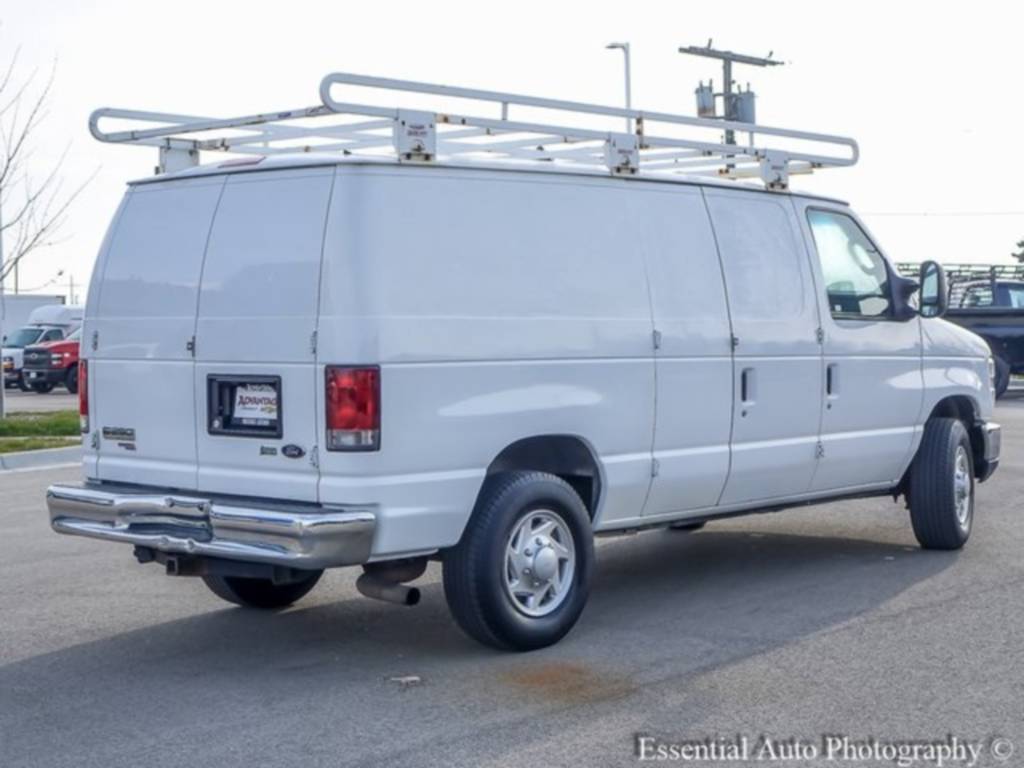 Ford E-250 Econoline Cargo Van with Roof Rack
