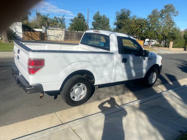 Ford F-150 XL Single Cab Shortbed Work Pickup Truck
