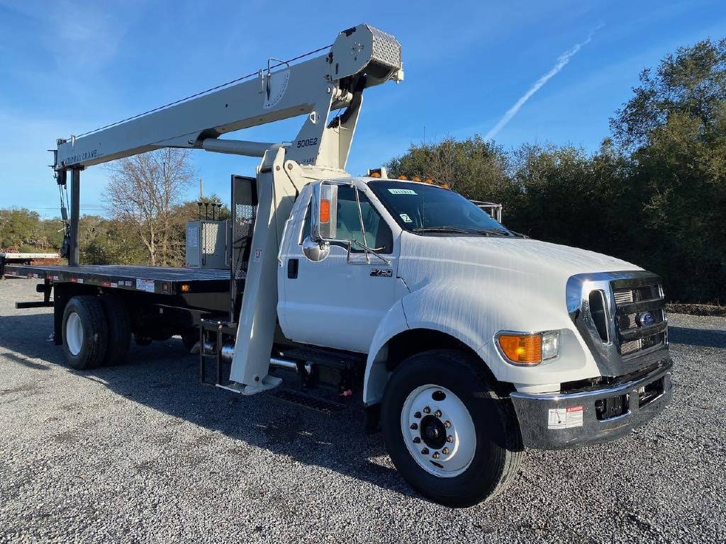Ford F750 Crane Truck with an 18 ton National
