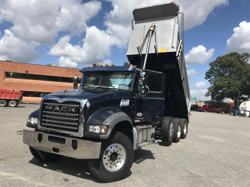 Mack Granite 84FR Heavy Duty Dump Truck MP7
