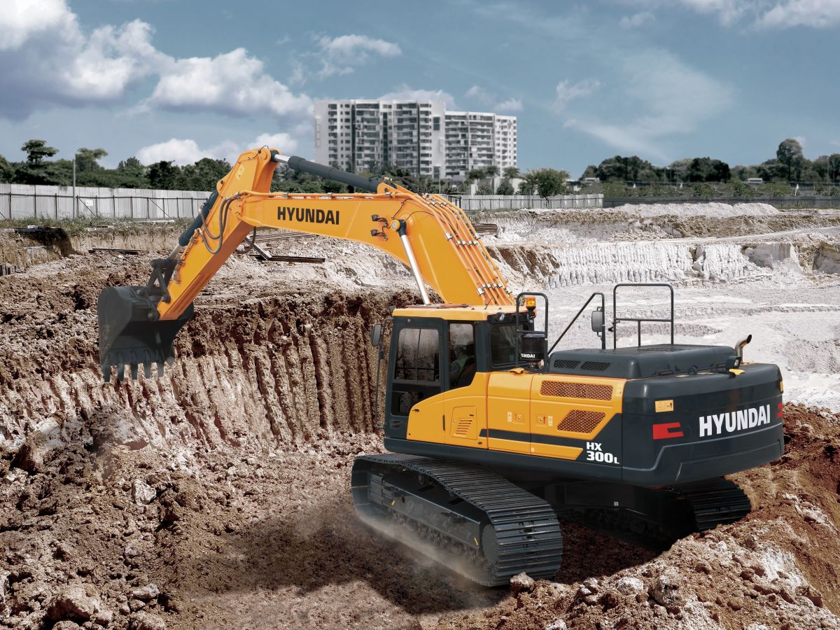 2016 HYUNDAI HX300 LR Excavator