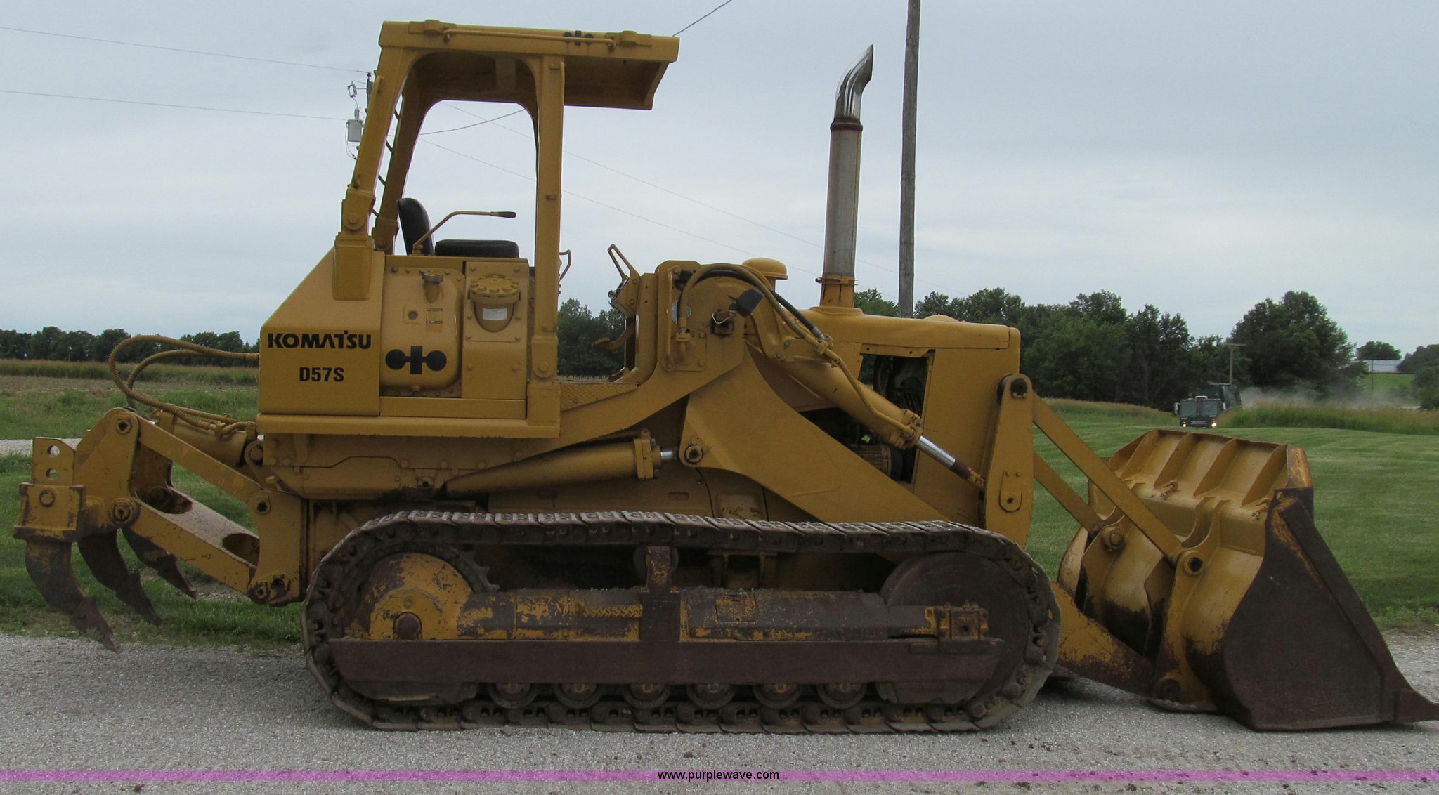 Komatsu D57s Track Loader w/ Rippers and 4-in-1 Bucket